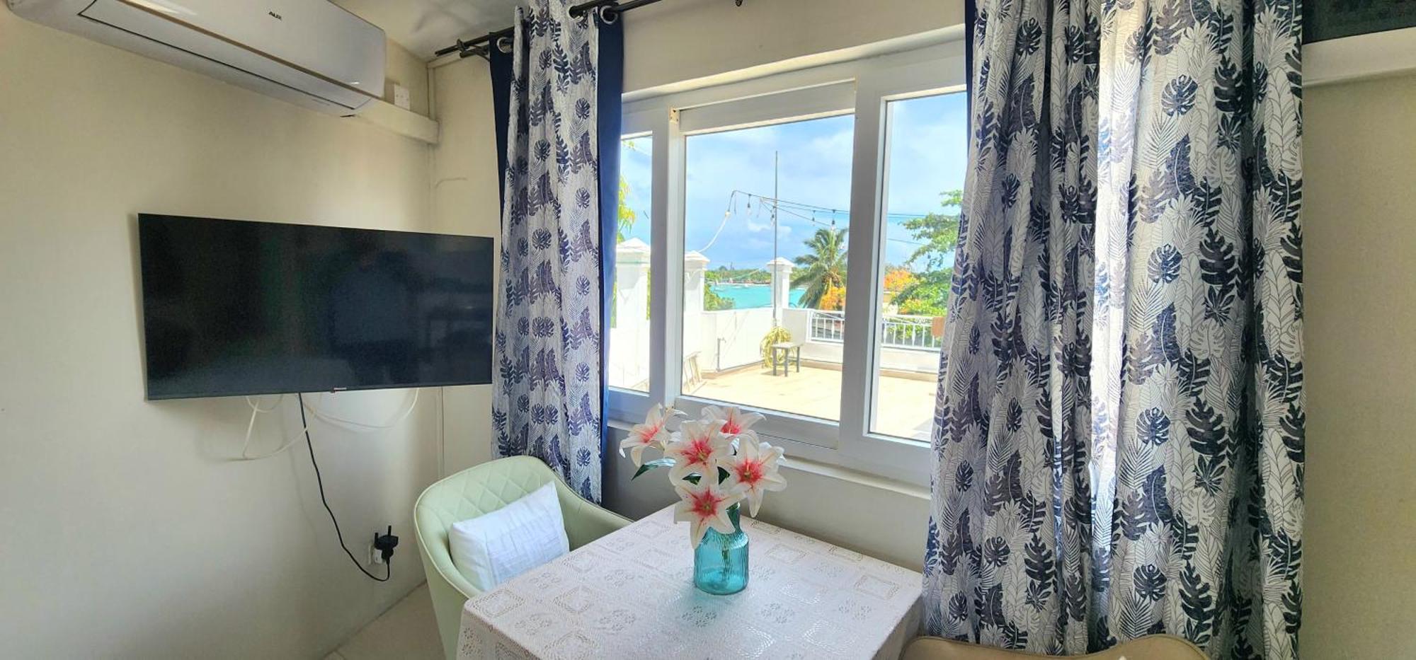 Lovely Studio Apartment With Views Of The Lagoon. Grand Bay Exteriér fotografie